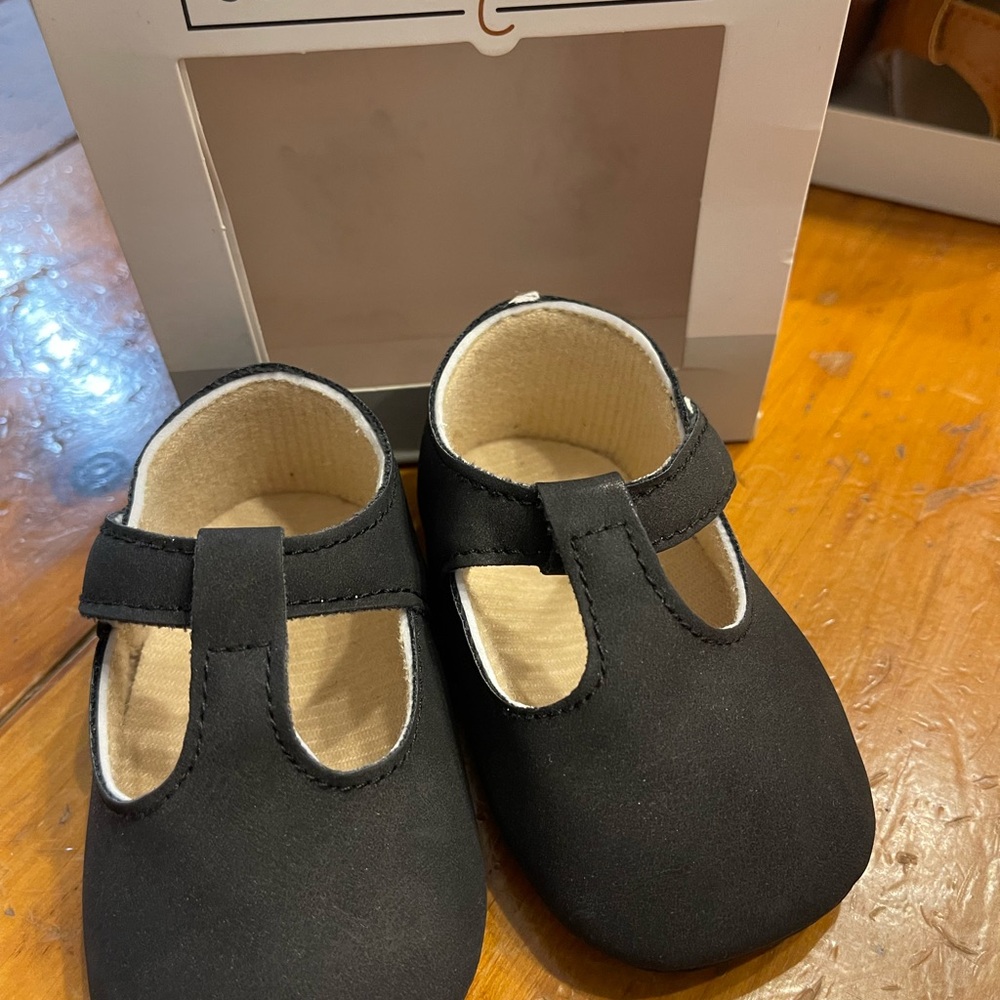 Baby Classic T-Strap Mary Jane Shoes - Black size 2